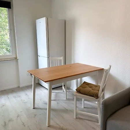 Apartment With Wifi, Kitchen And 4k Tv *