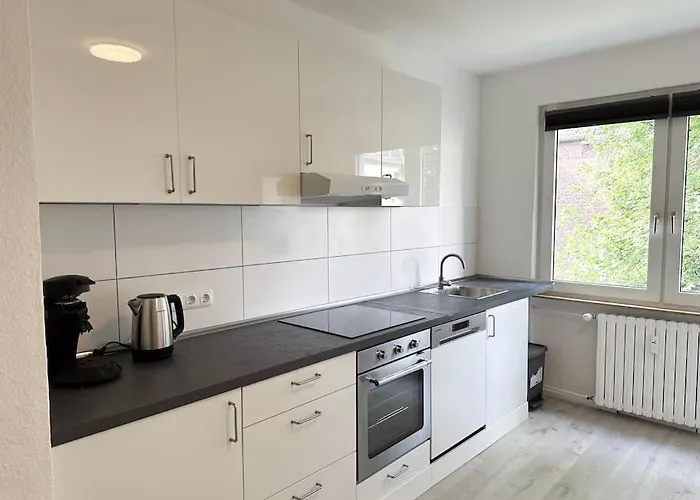 With Wifi, Kitchen And 4k Tv Appartement