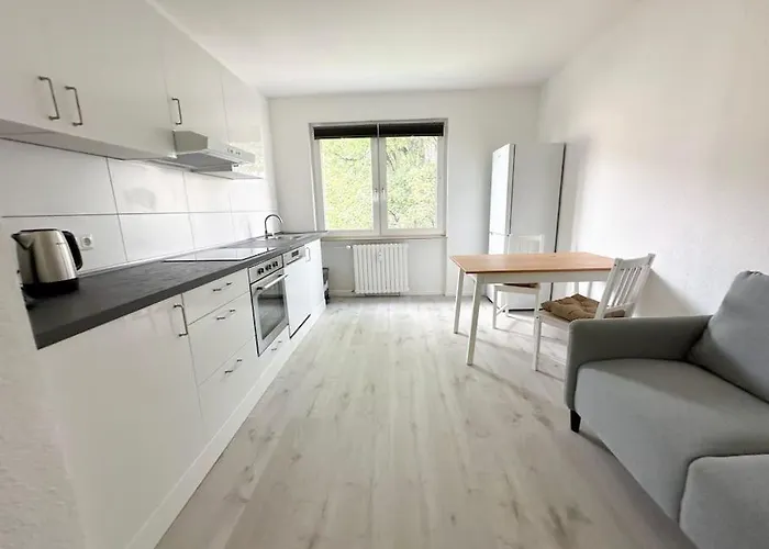 With Wifi, Kitchen And 4k Tv Appartement